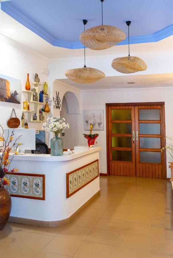 Hostal Yebisah Santa Eularia des Riu Zewnętrze zdjęcie
